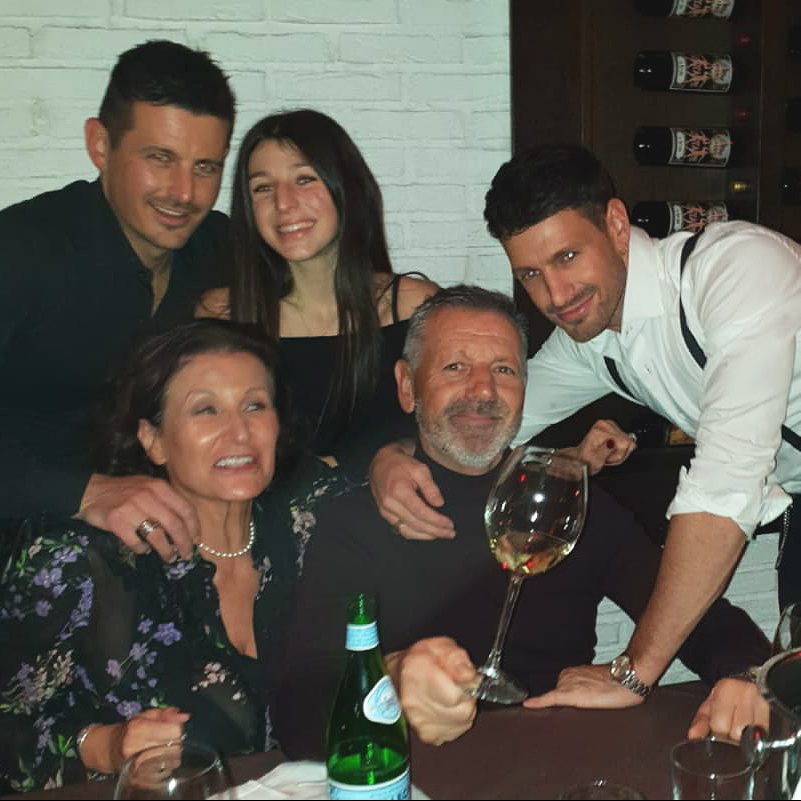 Molli Family