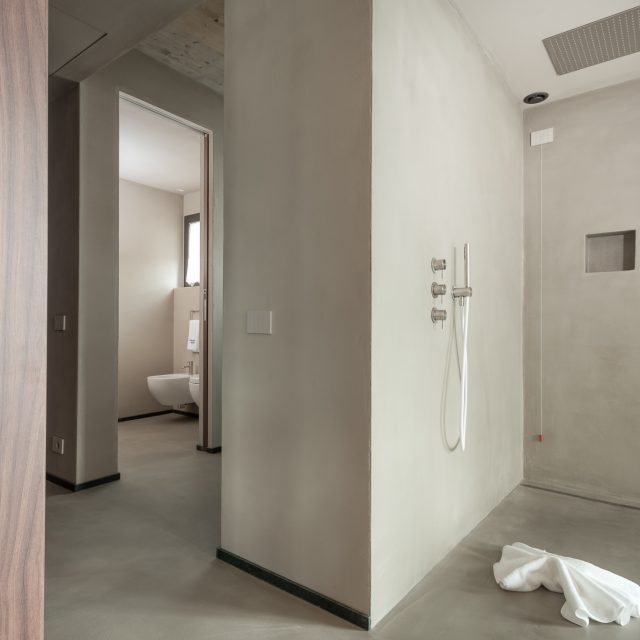 Villa Molli Ground Floor Eastwing Shower